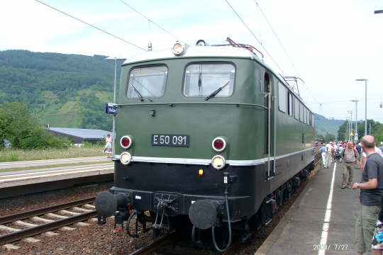 Ausstellung historischer Fahrzeuge