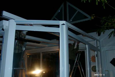 06.12.2006: ... wo bleibt das Glas?