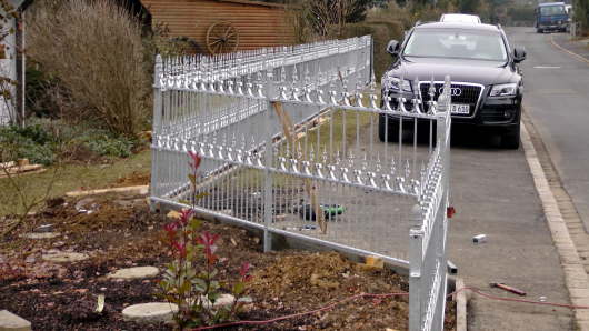 15.11.2012: Zaunaufbau ...