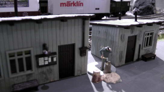 25.12.2012: Ein Holzhacker
